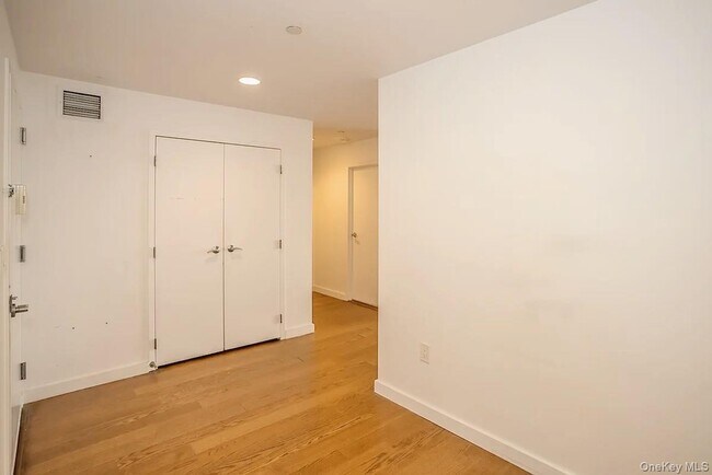 Building Photo - 40-28 College Point Blvd