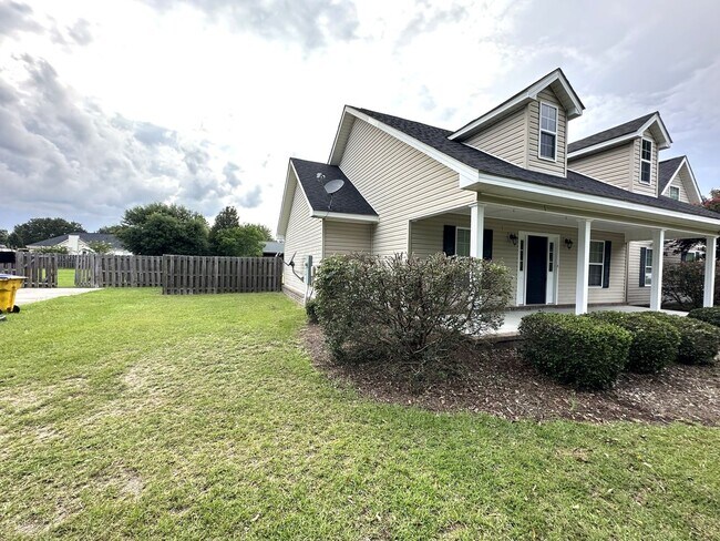 Building Photo - 789 Spence Dr