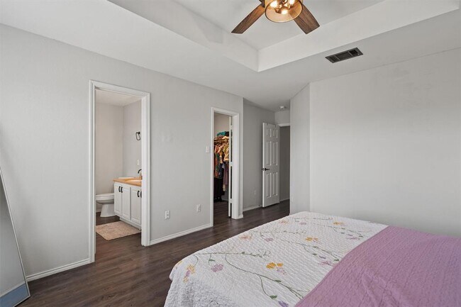 Building Photo - 18029 Basket Flower Bend