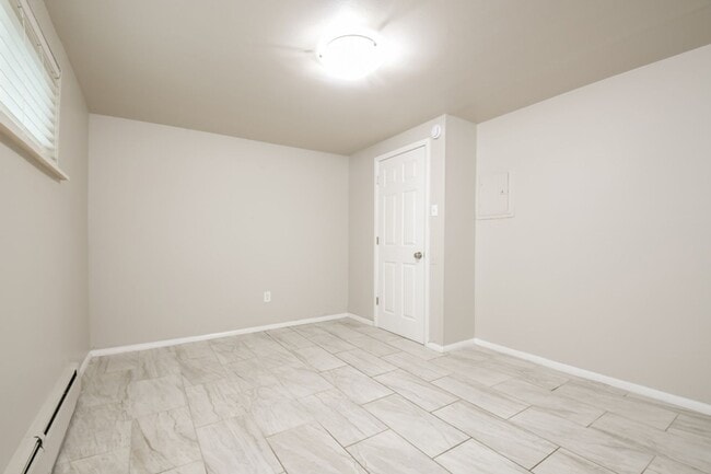 Building Photo - 1031 Ammons St