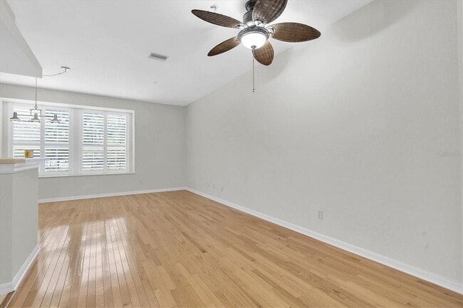 Building Photo - 1359 Curlew Rd