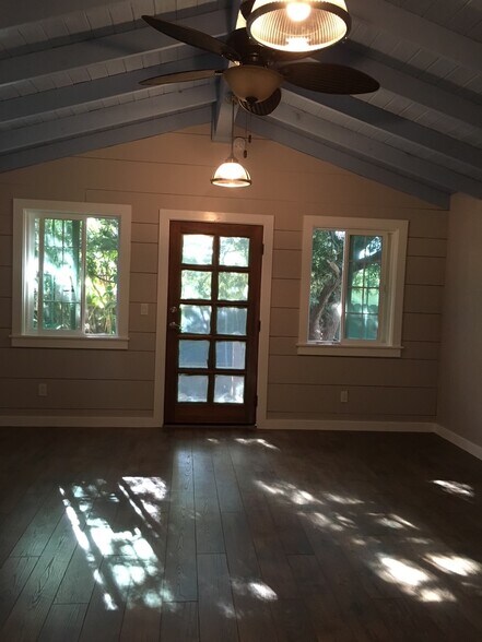 Master bedroom - 7949 Day St