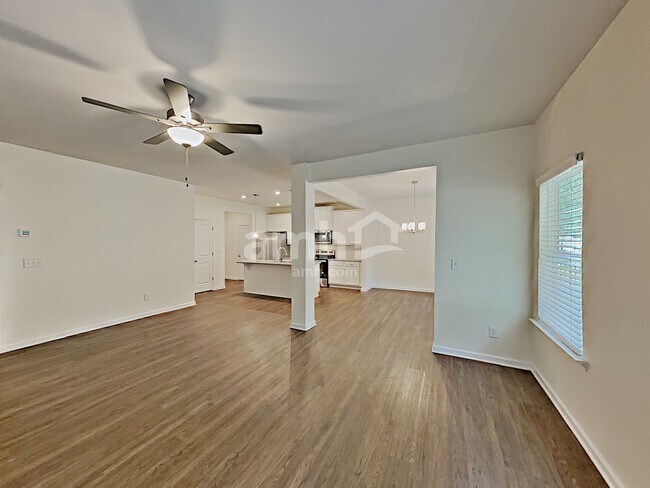 Building Photo - 504 Woodall Rd