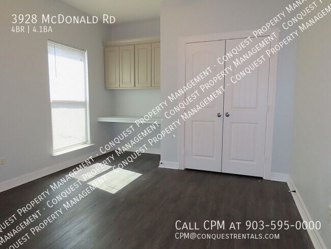 Building Photo - 3928 McDonald Rd