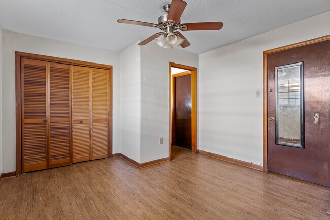 Building Photo - 3535 Yorkfield Dr