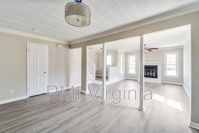 Building Photo - 1151 Hillock Crossing