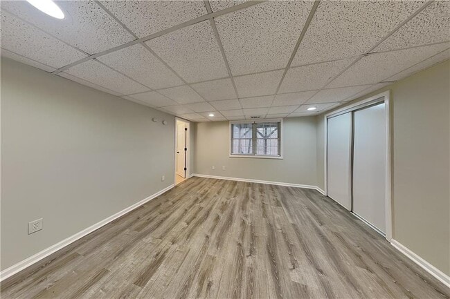 Building Photo - 255 Valley Brook Dr