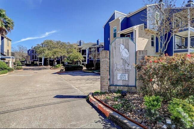 Building Photo - 18519 Egret Bay Blvd