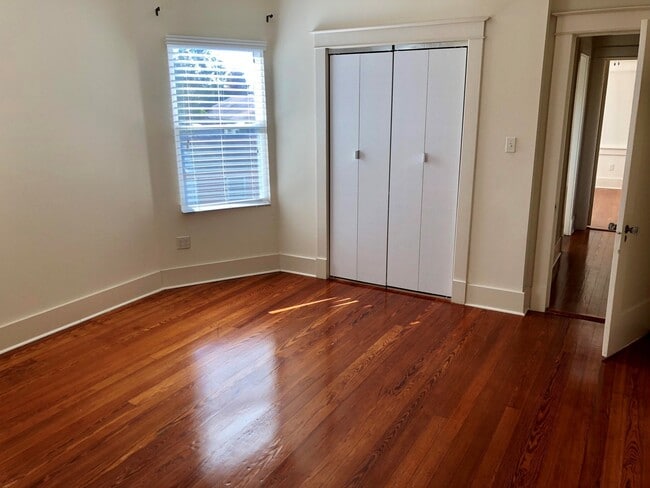 Building Photo - 2BD/1BA w/ Sun Room only Blocks from Bayou St. John and City Park