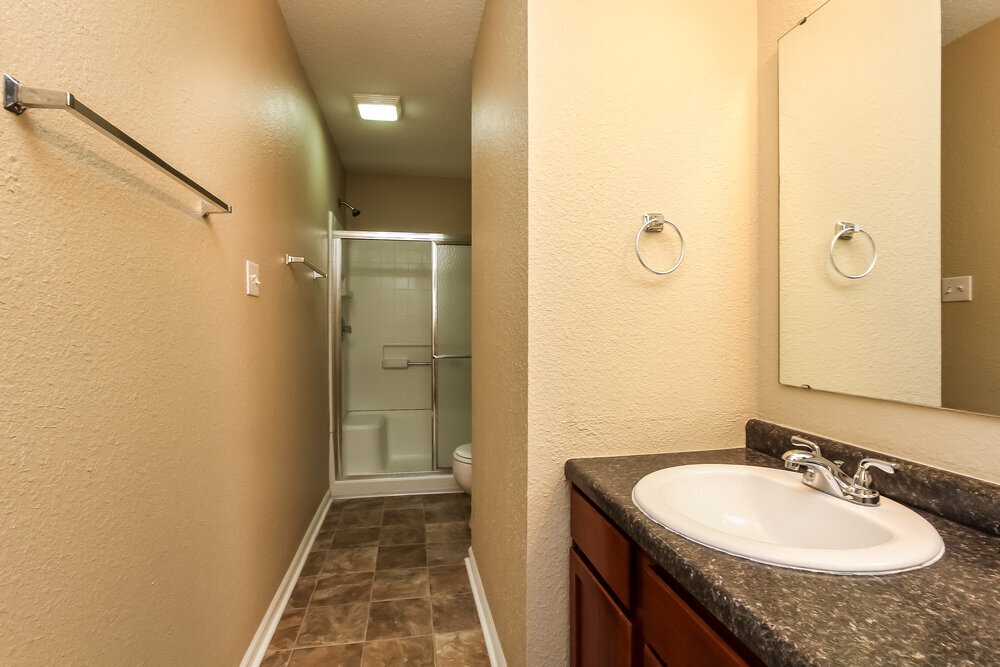 Building Photo - 1240 Cutler Ln