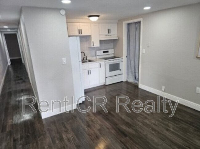 Building Photo - 2989 Willow Ave
