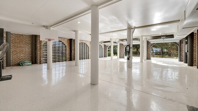 Building Photo - 1058 Debordieu Blvd