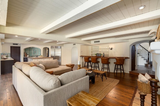 Building Photo - 5057 E Sky Desert Ln