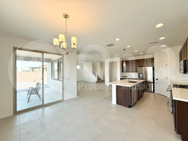 Building Photo - 11216 S 56th Ln