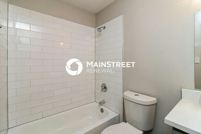 Building Photo - 3 Bedroom Pet-Friendly Home in Mansfield, TX with Main Street Renewal