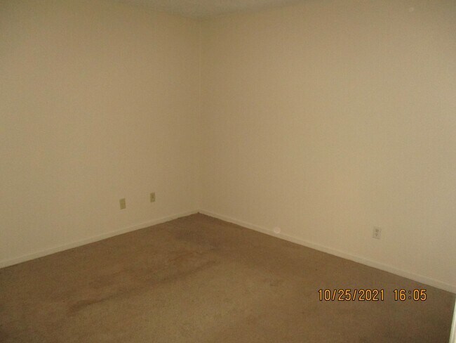 Building Photo - 1409 Westcliff Ct