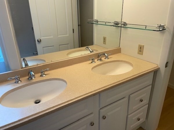 Building Photo - 65 Front St