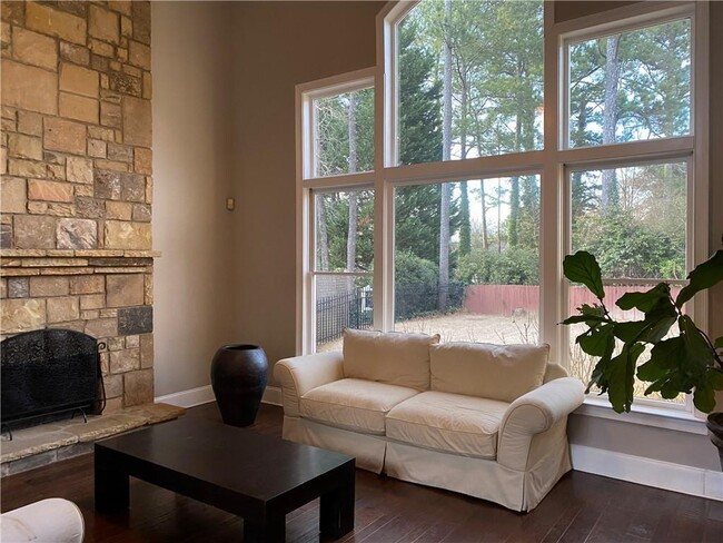 Building Photo - 1602 Chadwick Ridge Dr NW