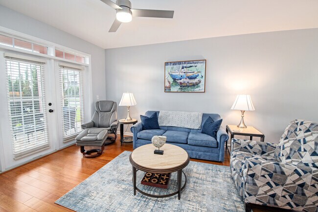 Building Photo - 235 Atlantis Cir