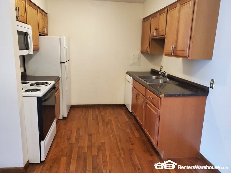 Building Photo - 1711 Northway Dr