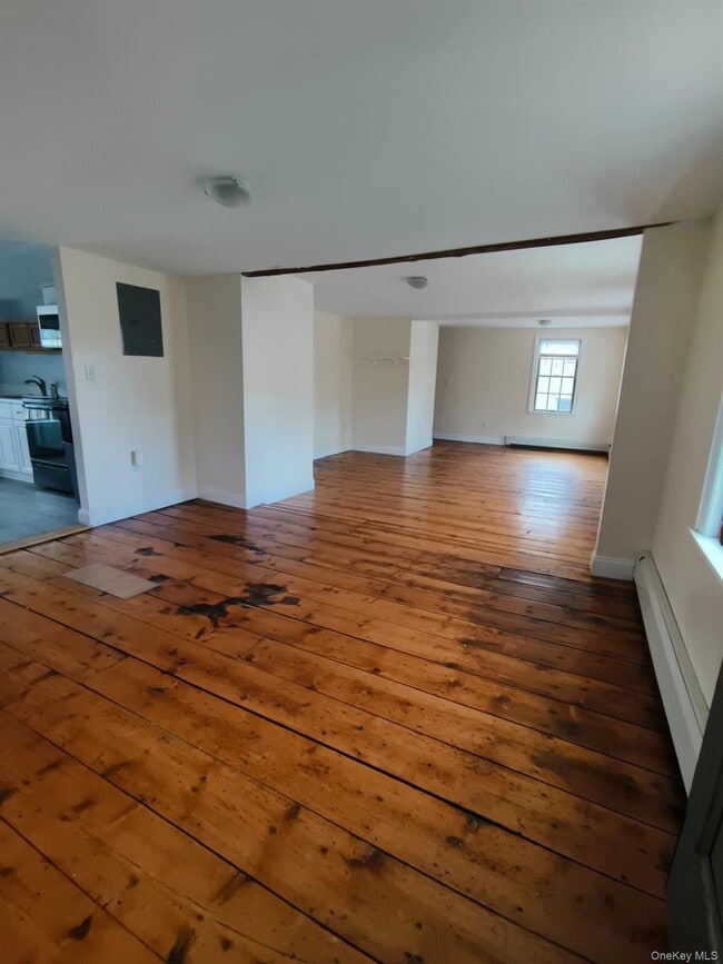 Building Photo - 1009 Brown St