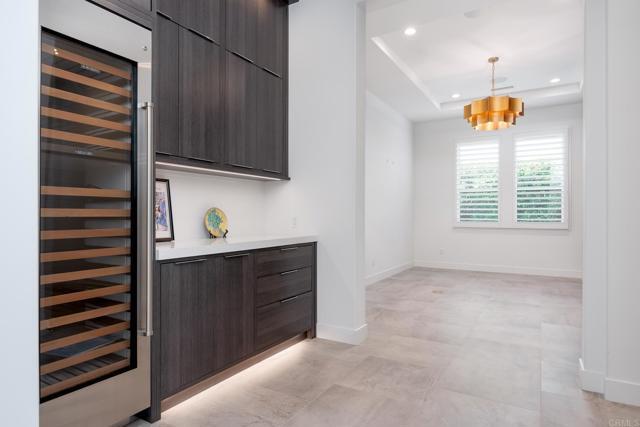 Building Photo - 6179 Summit Crest Cir