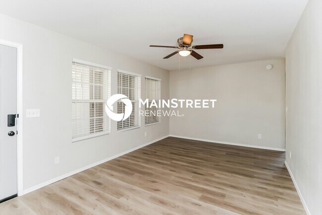 Building Photo - 5 Bedroom Pet-Friendly Home in Mesa, AZ wi...