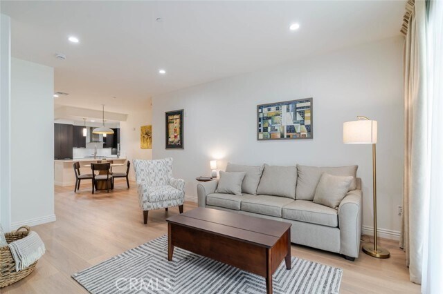 Building Photo - 352 Caruso Ave