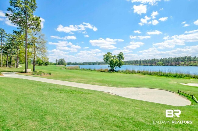 Building Photo - 32491 Water View Dr E