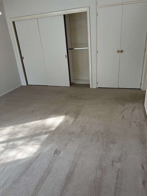 Building Photo - 15245 W North Ave