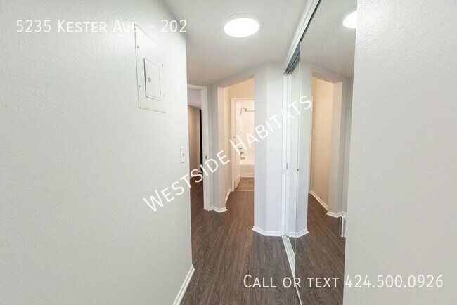 Building Photo - 5235 Kester Ave