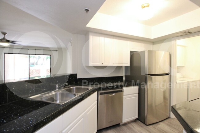 Building Photo - 5104 N 32nd St