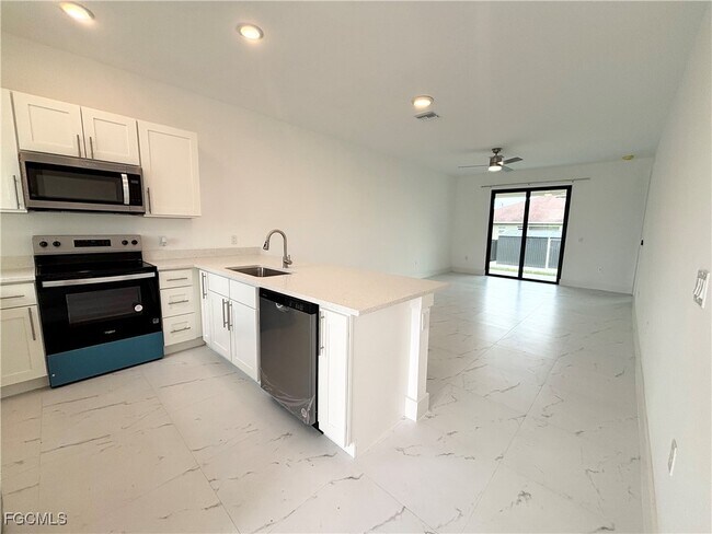 Building Photo - 4518 29th St SW