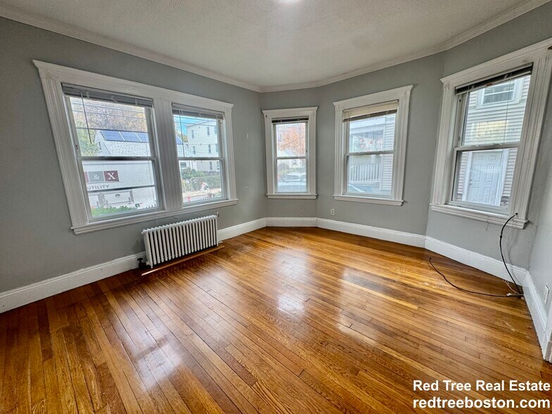 Building Photo - 59 Brookley Rd