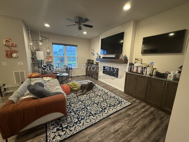 Building Photo - 2865 Endive Dr
