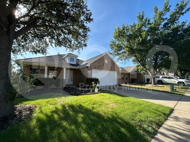 Primary Photo - 1028 Aviary Dr