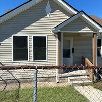 Building Photo - 603 Mechanic St