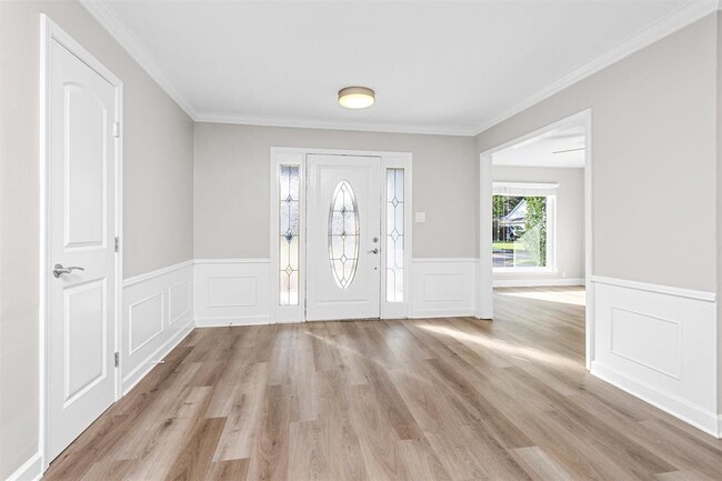 Building Photo - 9723 Moorberry Ln