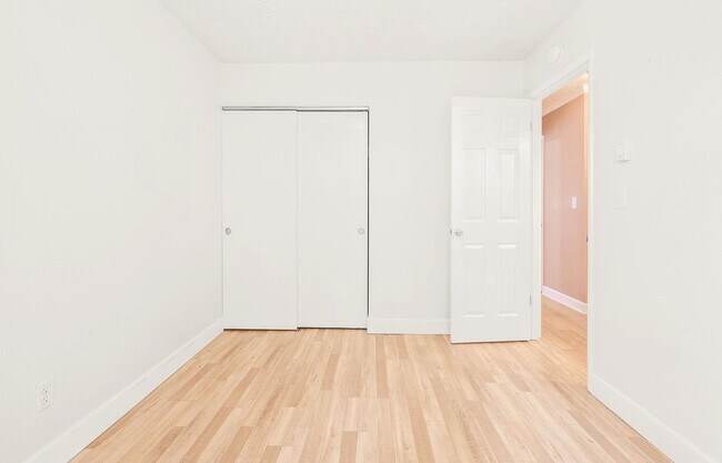 Building Photo - Spacious 2-Bedroom Condo with Forest Views, Private Balcony, In-Unit Laundry & Community Amenitie...