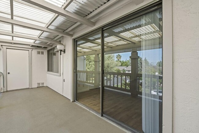 Building Photo - 5481 Cribari Green