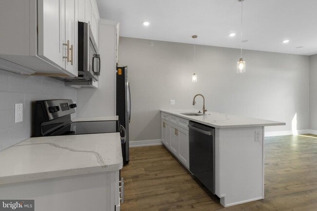 Building Photo - 2209 N Broad St