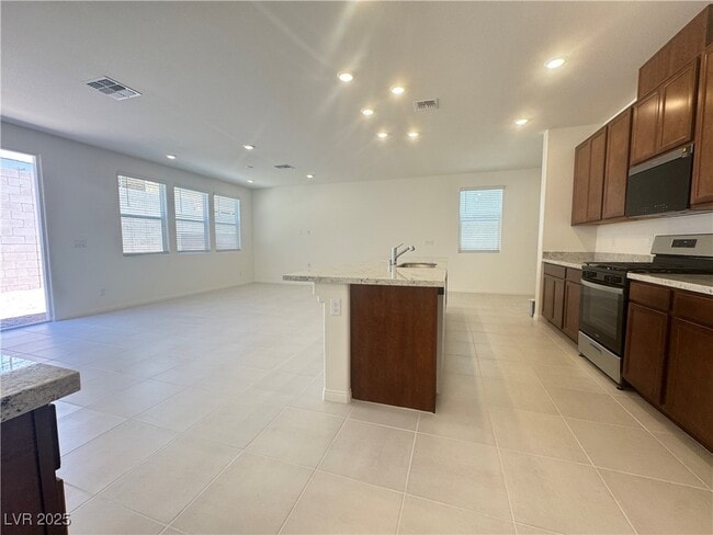 Building Photo - 10046 Sir Atlas Ct