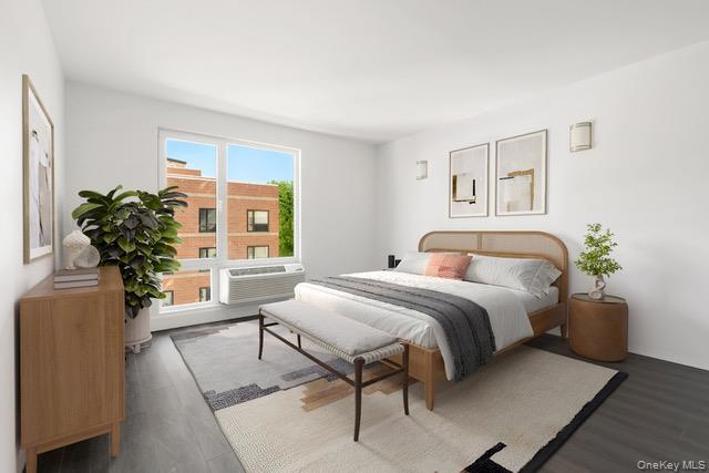 Building Photo - 3436 Kingsbridge Ave