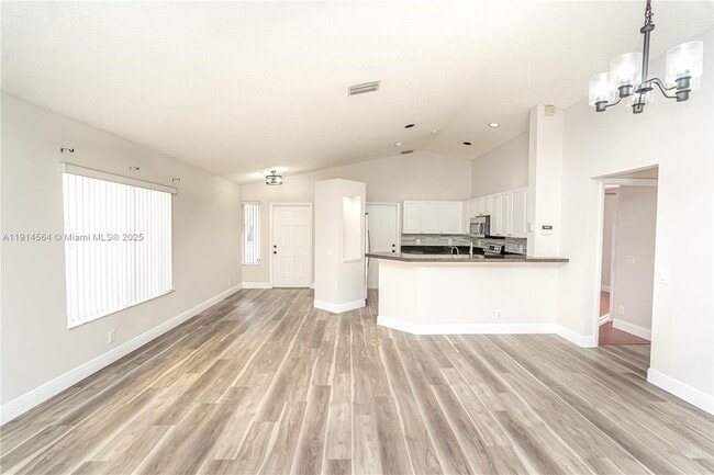 Building Photo - 1592 Salerno Cir