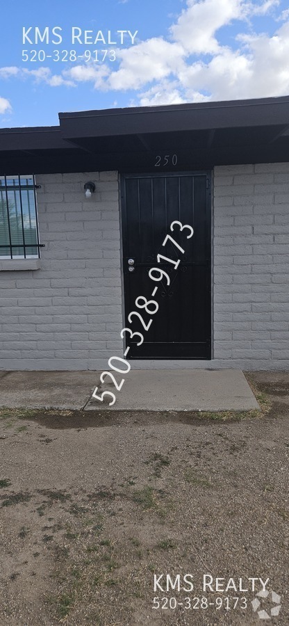 Building Photo - 250 N Melwood Ave