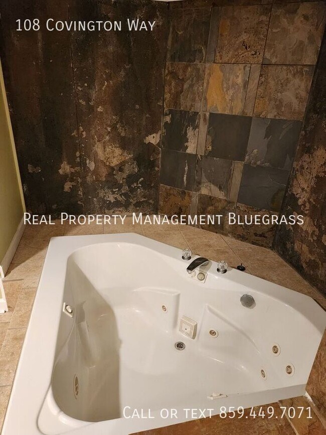 Building Photo - 108 Covington Way