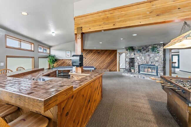 Building Photo - 89100 Ryan Gulch Rd