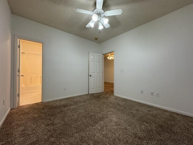 Building Photo - 2200 Classen Blvd