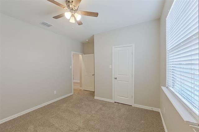 Building Photo - 260 Jenkinson Dr