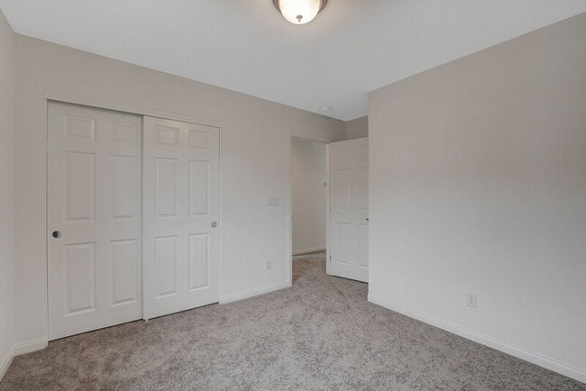 Building Photo - 7027 Jasper Hill Way